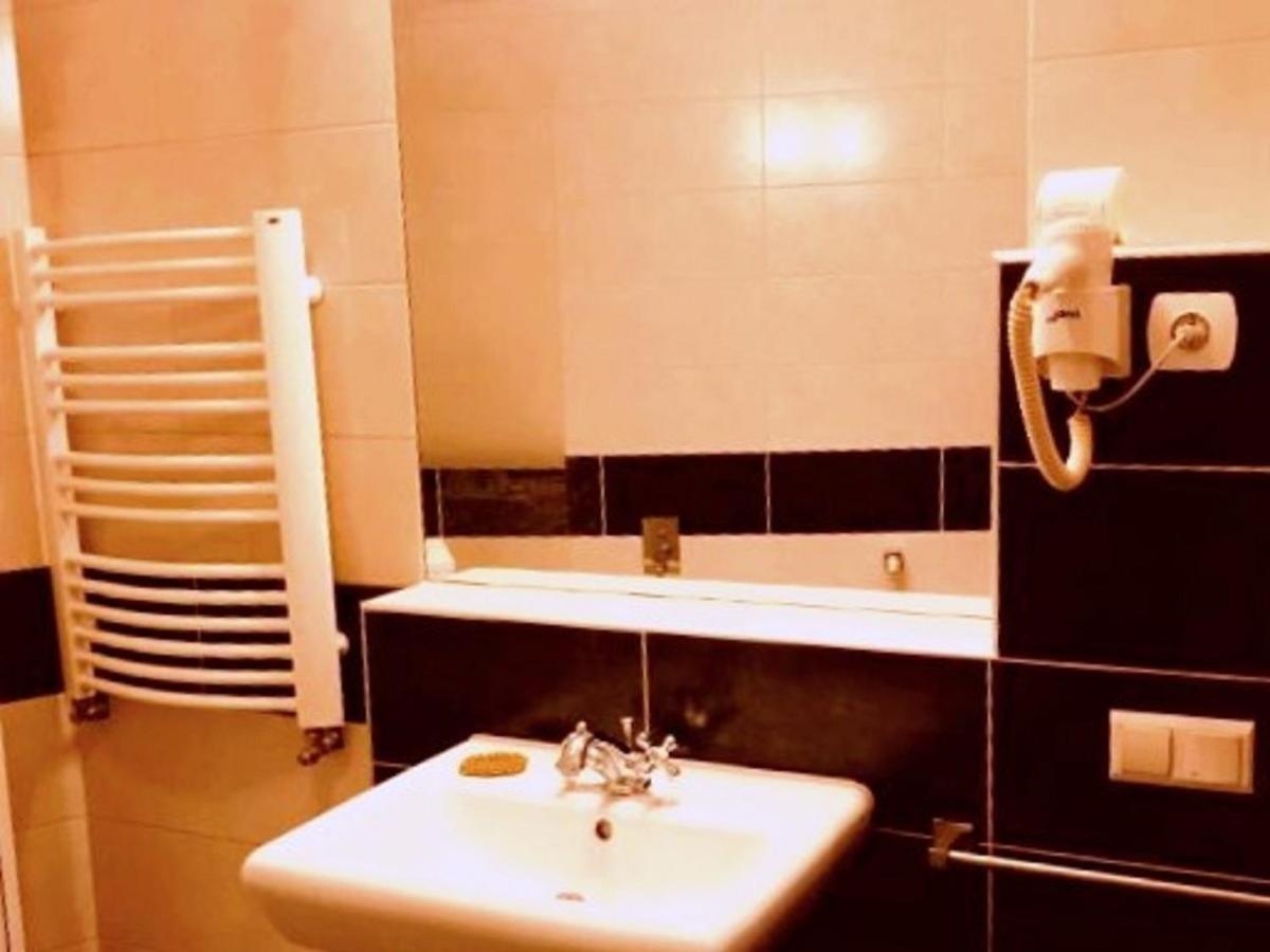 Restauracja - Hotel Mocca D'Oro Mikolow Eksteriør bilde