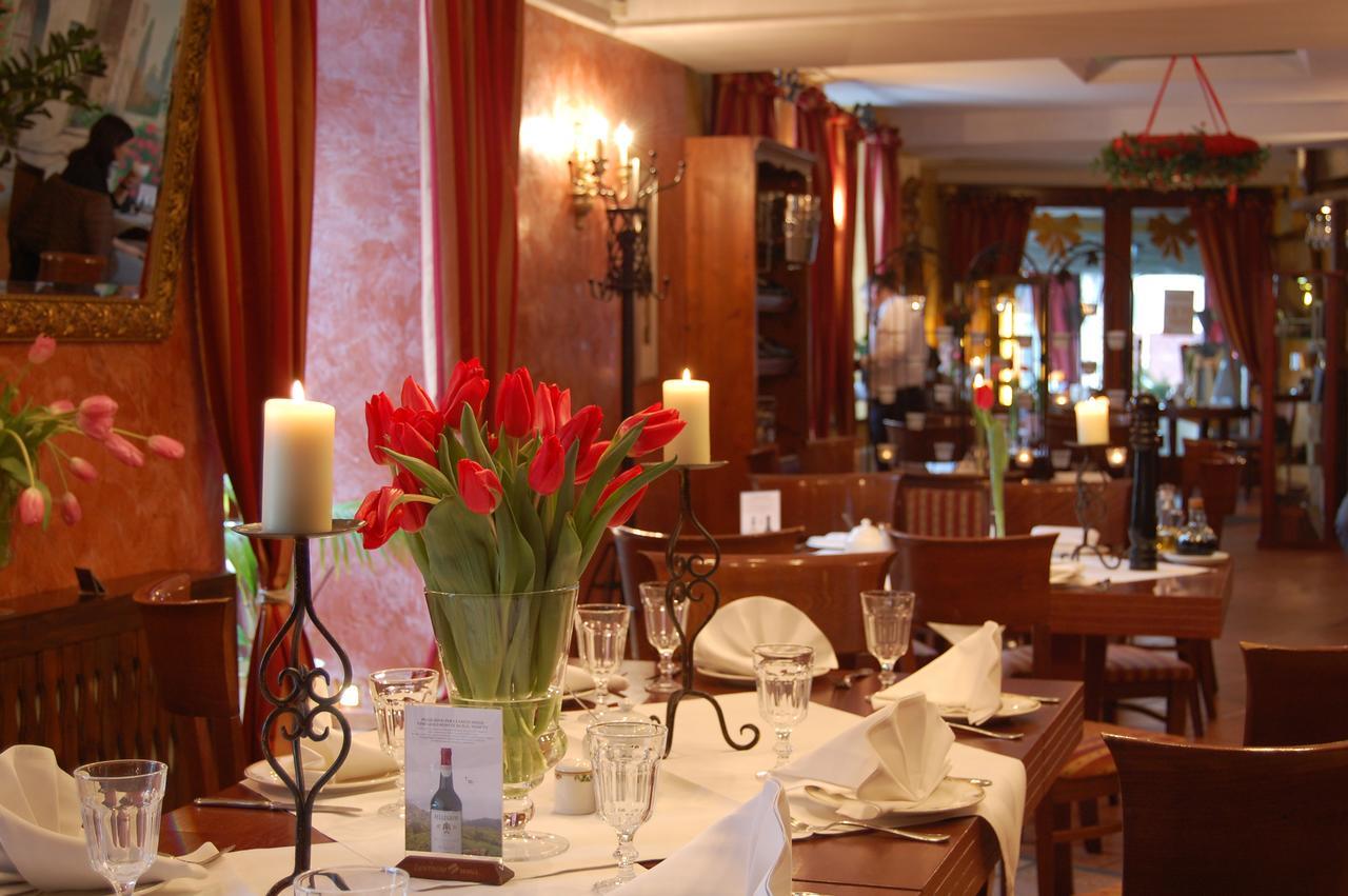 Restauracja - Hotel Mocca D'Oro Mikolow Eksteriør bilde